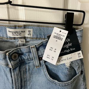 Abercrombie & Fitch, 90s Straight Leg Ultra High Rise Curve Love, Size 26 or 2 R